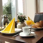 Am Fischerhafen Ditzum