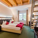 Am Fischerhafen Otel Ditzum