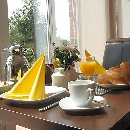 Hotel Am Fischerhafen Ditzum